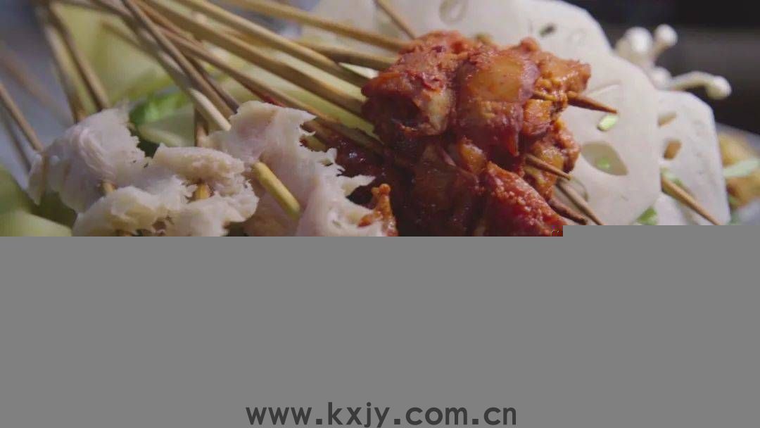 炒烩肉VS辣糊糊 哪道美食是你心中的宁夏代表？
                
                 
    (图8)