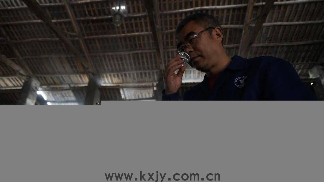 工匠与酒，“笨拙”的坚守
                
                 
    (图16)