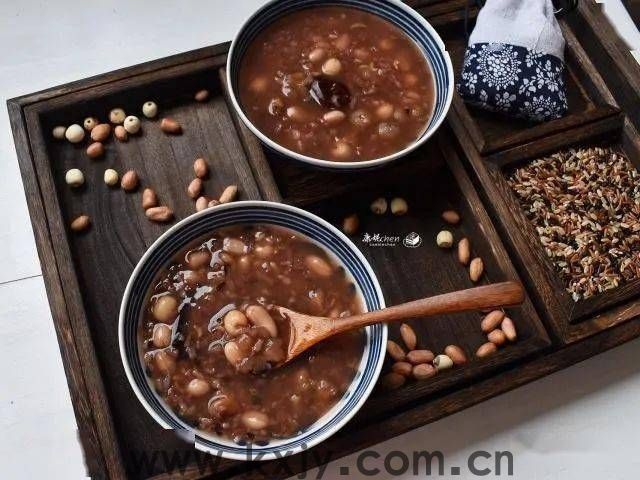 夏天我家常煮这粥,营养易消化,调养肠胃,宁心安神,整天精神好(图3) 夏天我家常煮这粥,营养易消化,调养肠胃,宁心安神,整天精神好(图3)