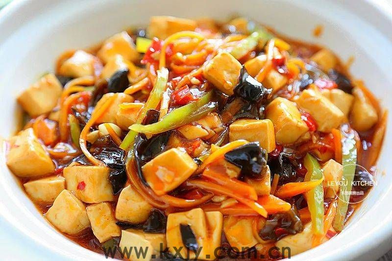 原创
            10分钟做道菜！随便一炒，就多吃一碗饭，比肉菜还香(图1)