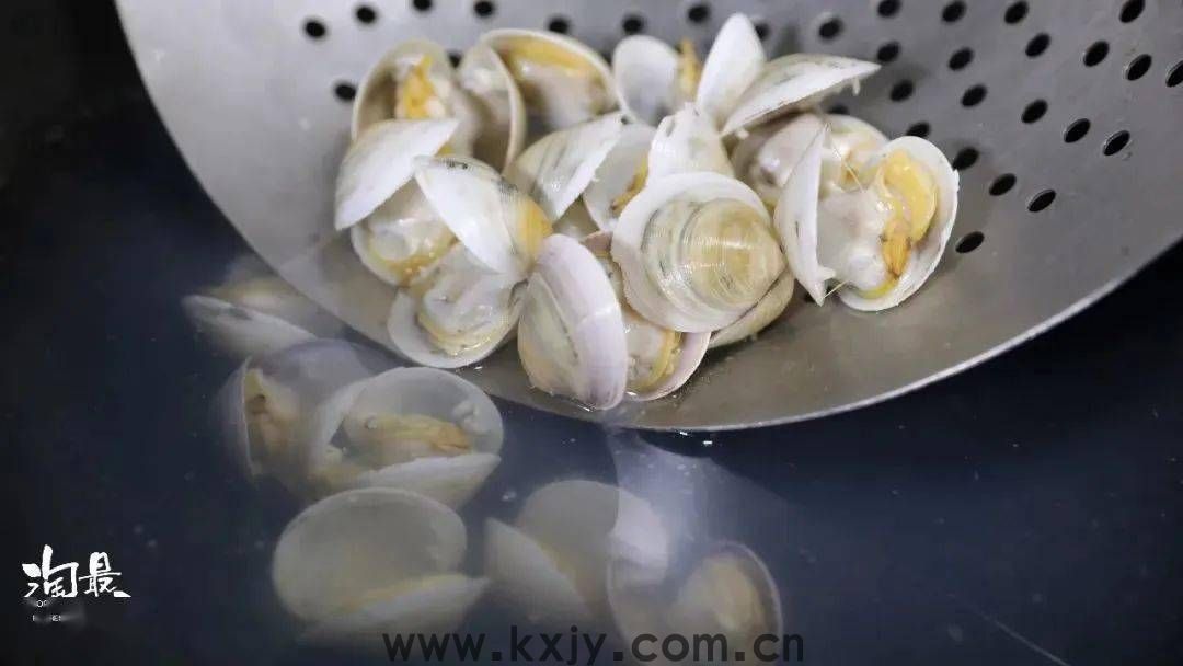 你还在用丝瓜炒蛋?换个搭配鲜出新高度(图15) 你还在用丝瓜炒蛋?换个搭配鲜出新高度(图15)