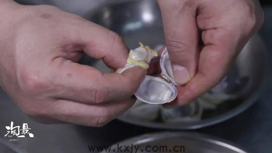 你还在用丝瓜炒蛋?换个搭配鲜出新高度(图17) 你还在用丝瓜炒蛋?换个搭配鲜出新高度(图17)