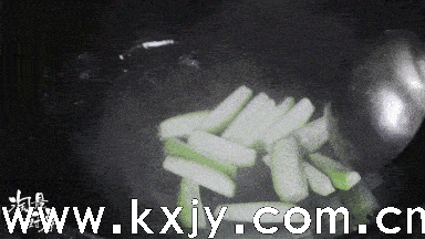 你还在用丝瓜炒蛋?换个搭配鲜出新高度(图20) 你还在用丝瓜炒蛋?换个搭配鲜出新高度(图20)