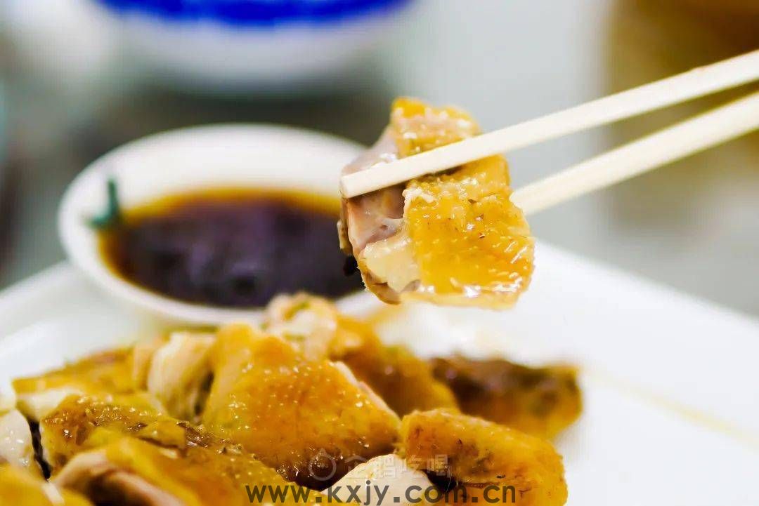 看到菜单的时候，我就决定为它坐一小时的地铁。(图3)