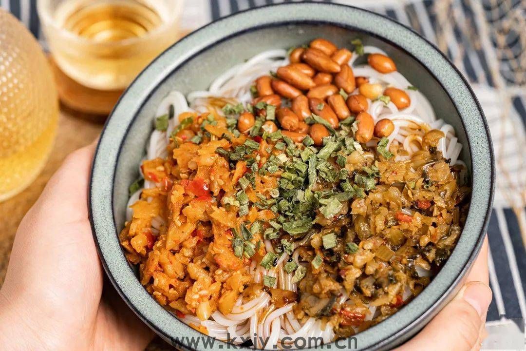 火遍全球的“丑面包”，真的好吃吗？(图23)