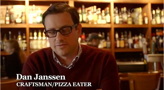 老外大叔25年每天吃披萨,吃喜爱的食物死亡也很幸福(图2) 老外大叔25年每天吃披萨,吃喜爱的食物死亡也很幸福--置顶表情